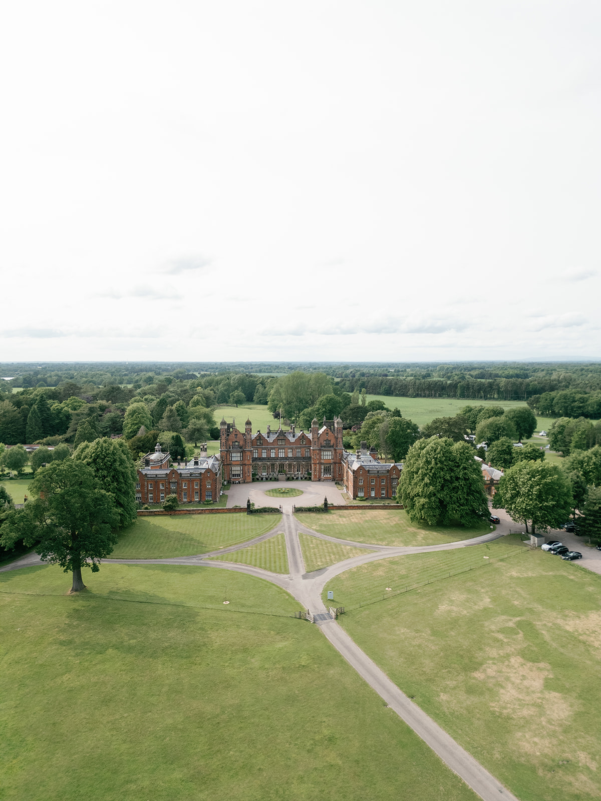 Madeleine & Chris A colour images of Cheshire wedding venue Capesthorne Hall.