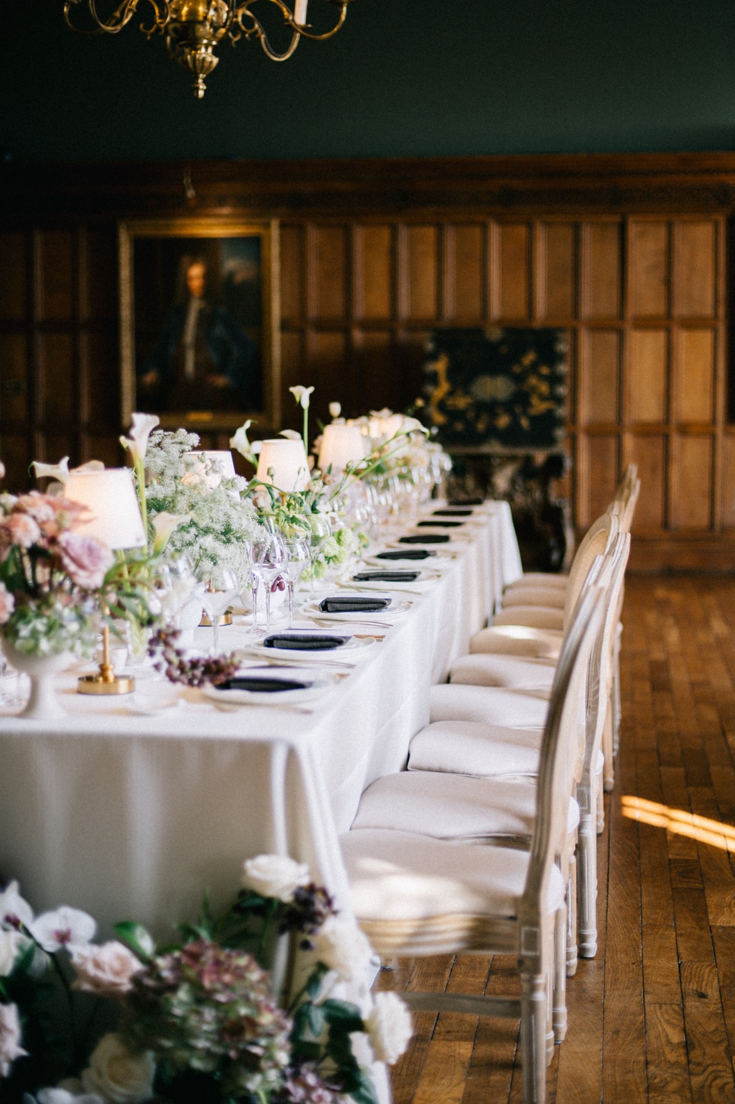 exclusive-use-wedding-venues-in-cheshire A long table styled for a wedding at exclusive use wedding venue Birdsall House.